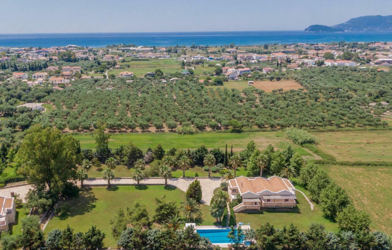 Leone Luxury Villas Каламакі Екстер'єр фото