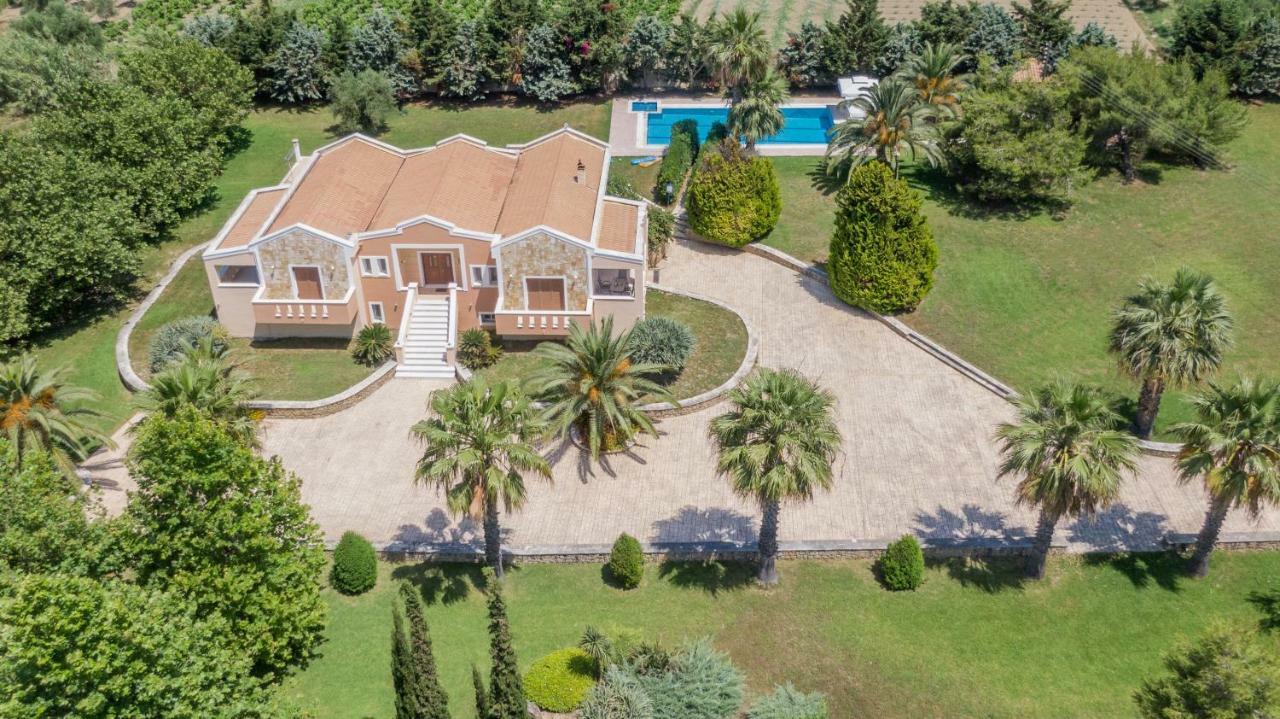 Leone Luxury Villas Каламакі Екстер'єр фото