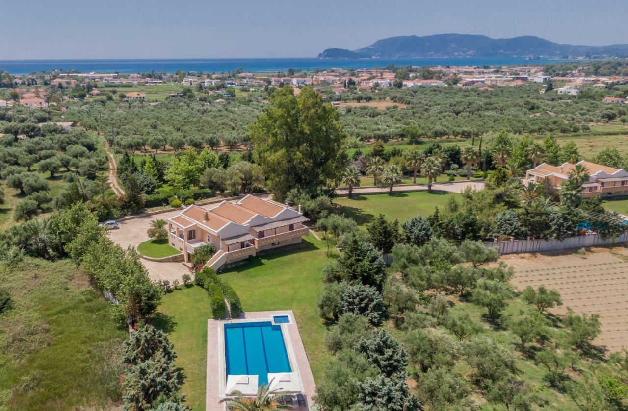 Leone Luxury Villas Каламакі Екстер'єр фото